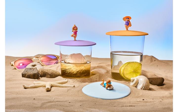 Actual product image Lurch Beach Girls Yolanda Yoga (Glass cover)