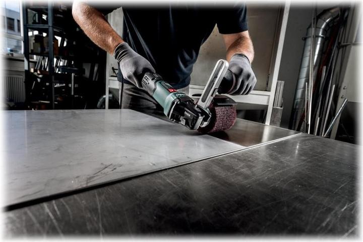Actual product image Metabo SE 17-200 RT (Pipe belt grinder, 1070 W)