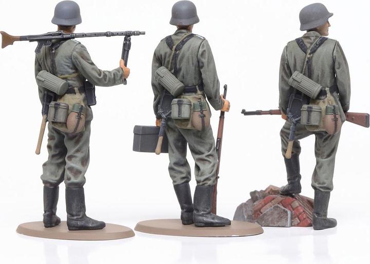 Actual product image Tamiya 1/48 WWII Wehrmacht Infantry Set