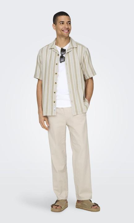 Produktbild Only & Sons Locker geschnitten Mid Rise Hose Hose (L)