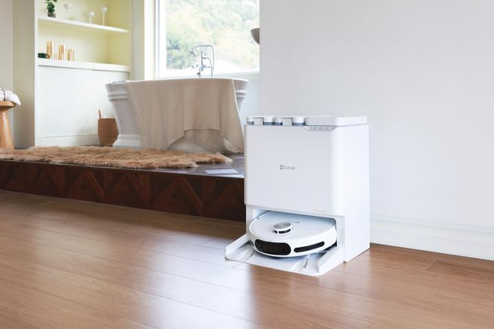 Actual product image EZVIZ RS20 Pro (Vacuum mopping robot)