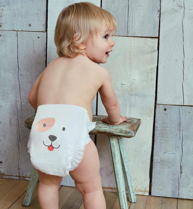 Actual product image Kit & Kin Nappies (Size 3, Monthly box, 136 Piece)