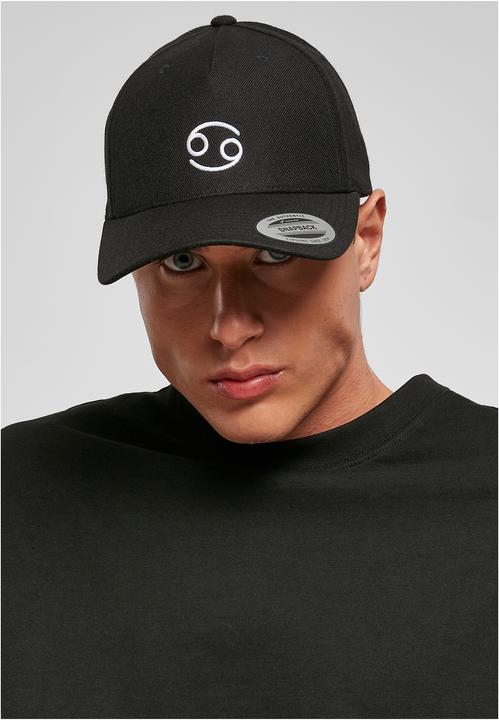 Produktbild Mister Tee Zodiac YP Classics 5-Panel Premium Curved Visor Snapback Cap (One Size)