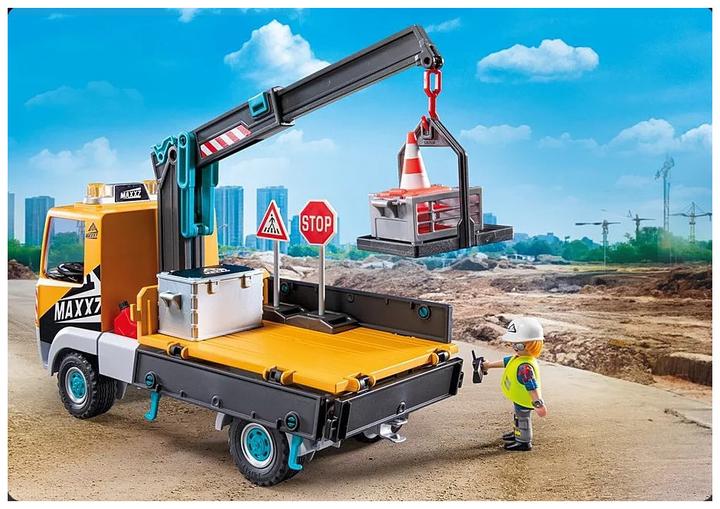 Actual product image Playmobil Construction site lorry with crane (71750, Playmobil Action Heroes)