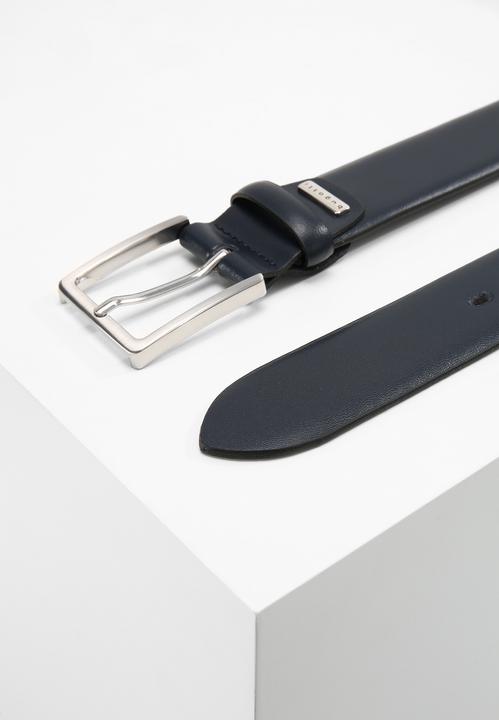 Produktbild Bugatti Gürtel Leder (90)