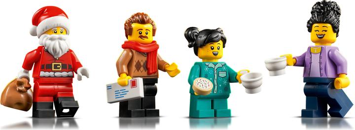 Actual product image LEGO Visit of Santa Claus (10293, LEGO Creator Expert, LEGO Rare Sets)