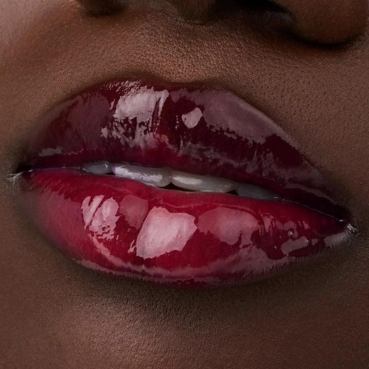 Image du produit Catrice Glossin' Glow Tinted Lip Oil huile à lèvres (040 Glossip Girl)