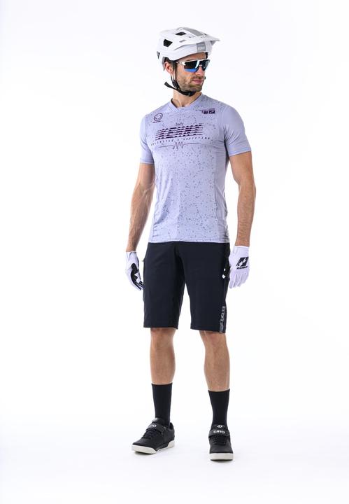 Actual product image Kenny Indy (L)