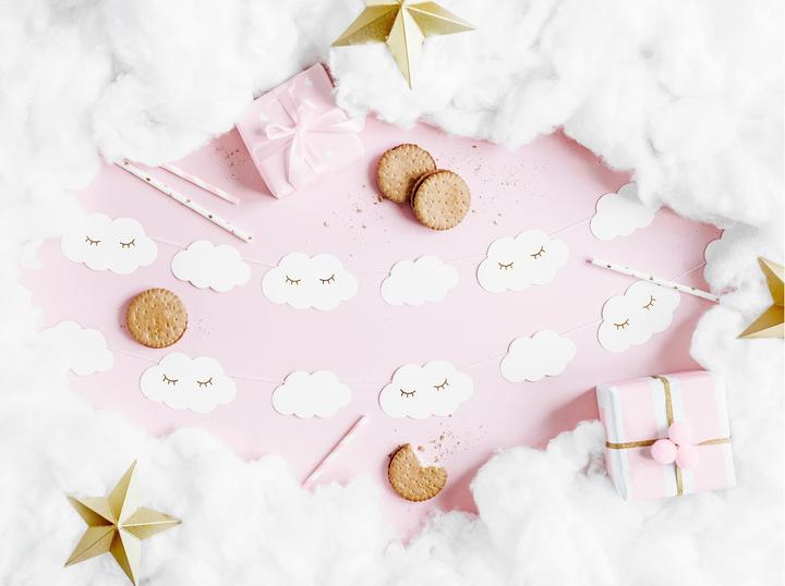 Actual product image Partydeco Garland clouds 145 x 5.5 cm, White