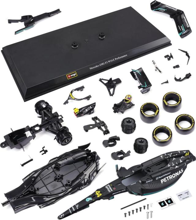 Actual product image Bburago Mercedes-AMG F1 W14 E Perf. 1/24 Kit Hamilton 2024