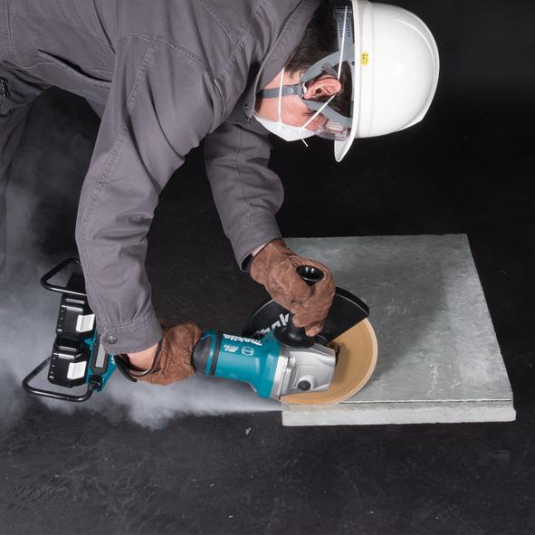 Immagine prodotto Makita DGA901ZU (230 mm)