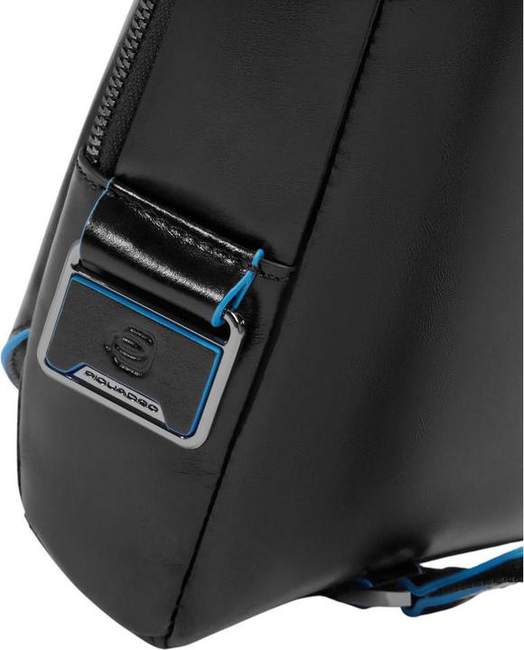 Actual product image Piquadro Blue Square - Schultertasche