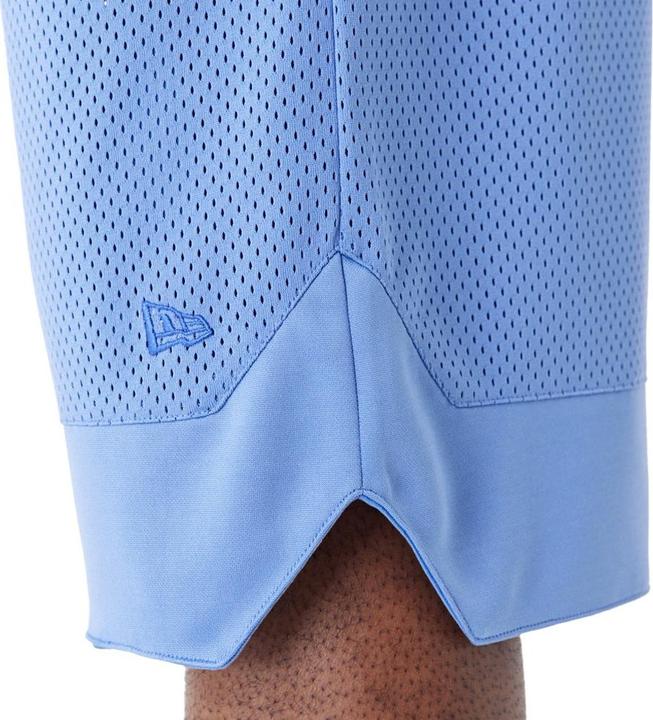 Produktbild New Era Overized Mesh Basketball Shorts sky blue - L (L)