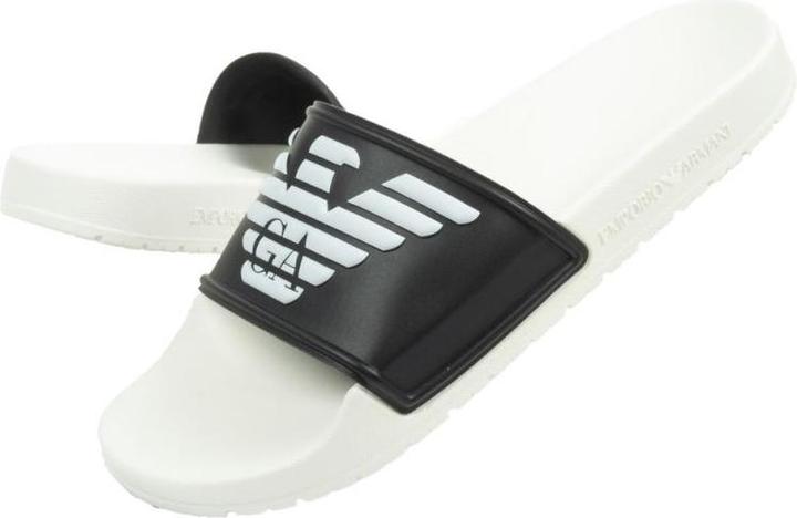 Emporio Armani Flip-Flops (41)
