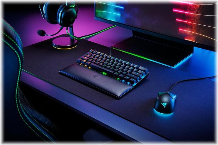 Actual product image Razer Ergonomic wrist rest for mini keyboards