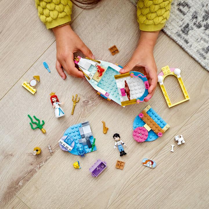 Produktbild LEGO Arielles Festtagsboot (43191, LEGO Disney)