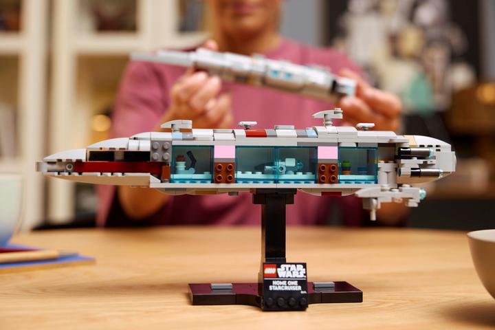 Image du produit LEGO Sternkreuzer Heimat Eins (75405, LEGO Star Wars)