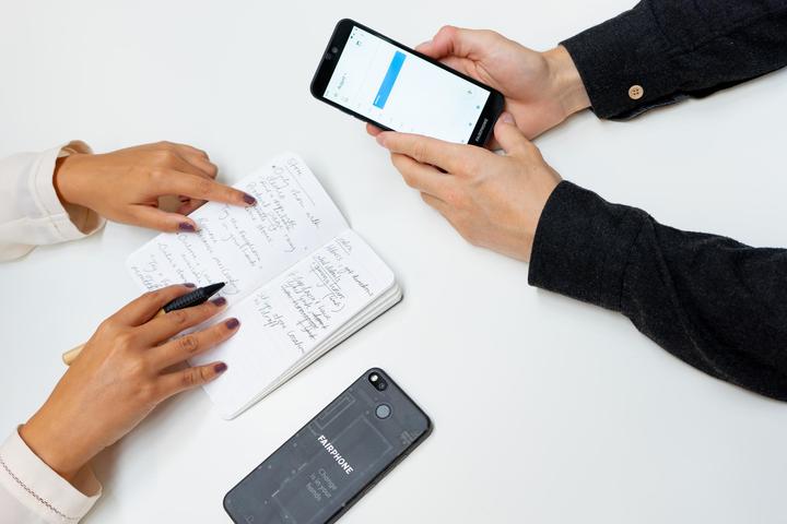 Produktbild Fairphone 3+ (64 GB, Black, 5.65", Dual SIM + SD, 48 Mpx, 4G)
