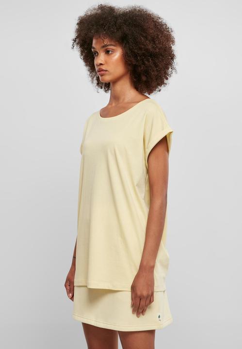 Actual product image Urban Classics Ladies Organic Extended Shoulder Tee - 5650 (5XL)