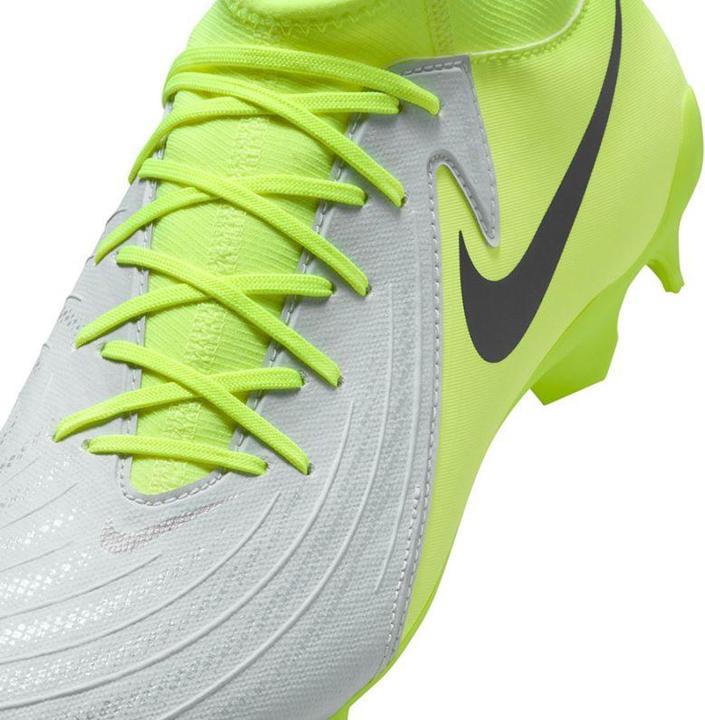 Actual product image Nike Phantom Luna Academy Fussballschuhe / (42.5)