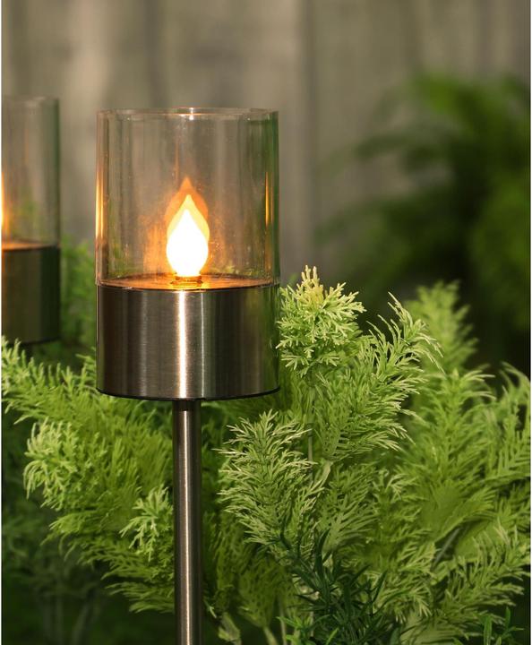 Actual product image GuGus LED solar light with candle flickering