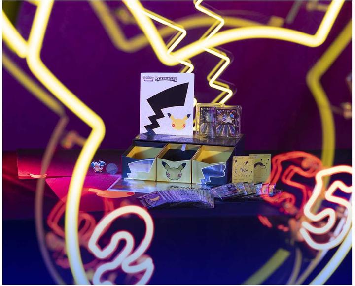 Immagine prodotto Pokémon Ultra Premium Collection (Inglese, Box Set e Collezione)