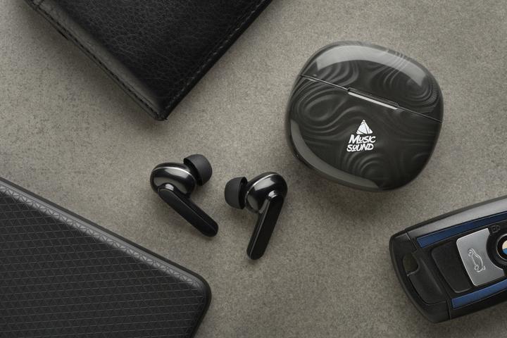 Actual product image Music Sound Fantasy (No noise cancelling, 4.50 h, Wireless)