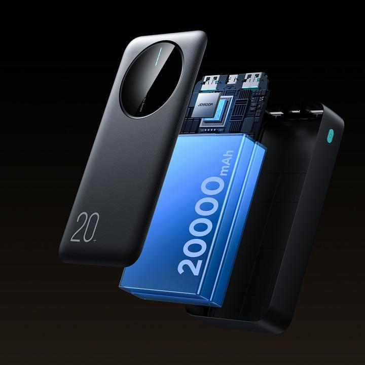 Produktbild Joyroom Powerbank JR-PBF14 20000mAh 2.4A 2x USB-A 1x USB-C - black (20000 mAh, 74 Wh)