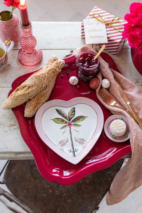 Actual product image PIP Studio La Majorelle casserole dish heart 16 x 14.5 cm