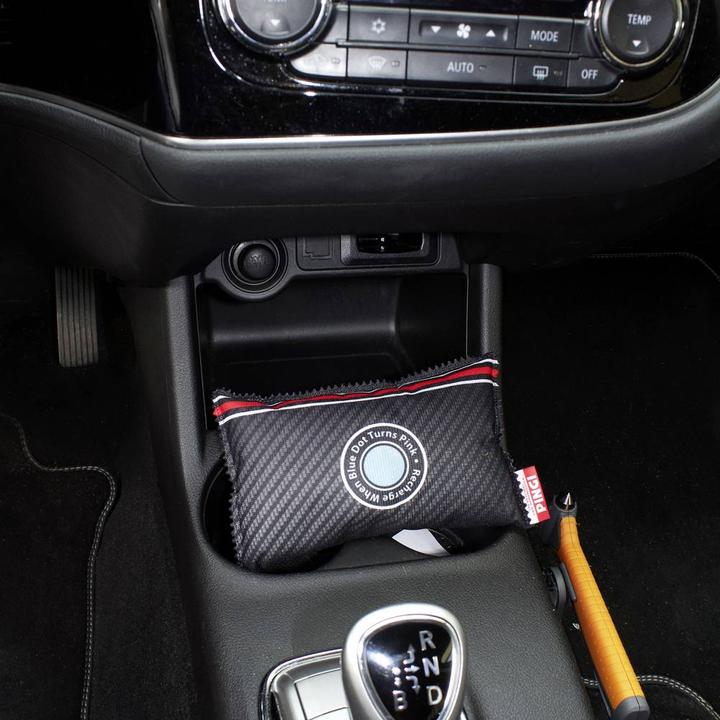 Produktbild Pingi Luftentfeuchter Carbon für alle Auto's, Wohnwagen, Camper etc. geeign