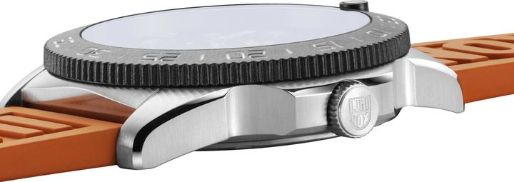 Actual product image Luminox Pacific Diver 3120 Series (Analogue wristwatch, 44 mm)