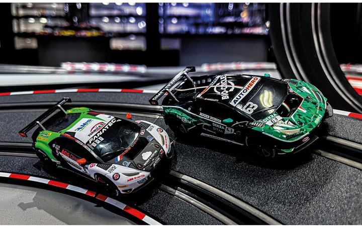 Image du produit Carrera GO!!! - Lamborghini Huracán Mirko Bortolotti, No.63