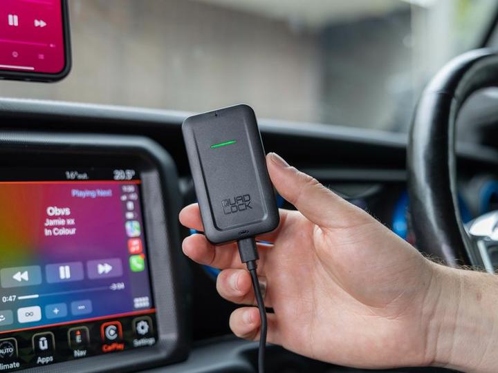 Actual product image Quad Lock Wireless Carplay Adaptor (0.75 W)