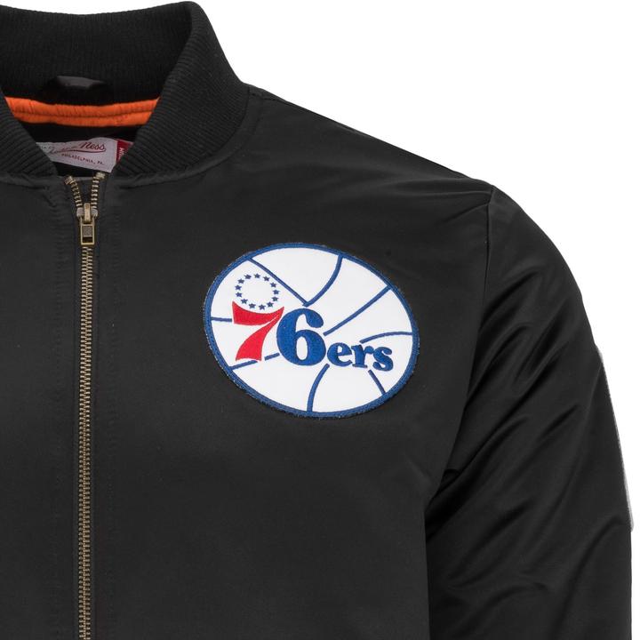 Actual product image Mitchell & Ness M&N Satin Bomber Veste - PATCHES Philadelphia 76ers (XL)