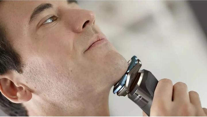 Immagine prodotto Philips Serie 7000