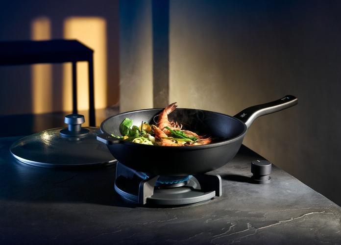 Productafbeelding WMF Wokpan (30 cm, Wokpan, Aluminium)