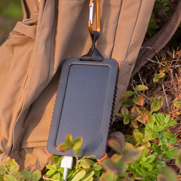 Actual product image Xtorm XR103 Solar Charger (5000 mAh, 1 W, 10 Wh)