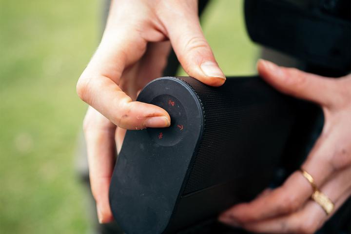 Actual product image knog. PWR Sound (15 h, Rechargeable battery operated)