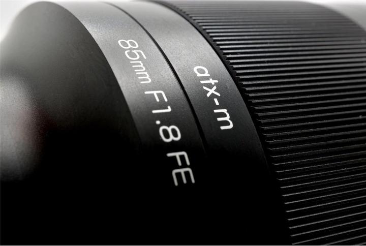 Image du produit Tokina atx-m 85mm f/1.8 Plus Sony E-mount (Sony E, Plein format)