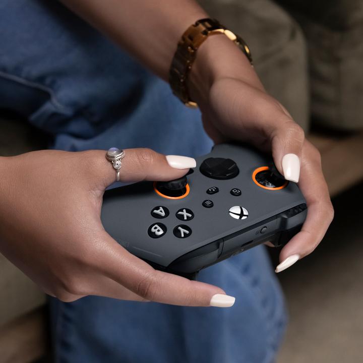 Image du produit Scuf Instinct Pro (Xbox Series S, Xbox Series X, iOS, Xbox One X, Xbox One S, Windows, Mac, Android)