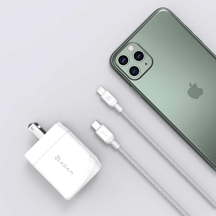 Actual product image Adam Elements OMNIA F1 | White | Lightning Quick Charge Kit (18 W)