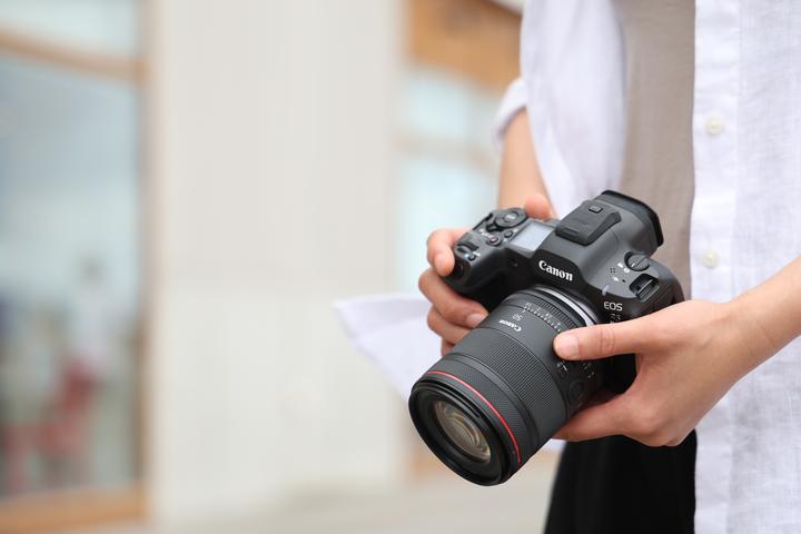 Image du produit Canon RF 50mm f/1.4L VCM - (EU) (Canon RF, Plein format)