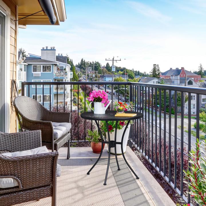 Actual product image Relaxdays garden table (70 cm)