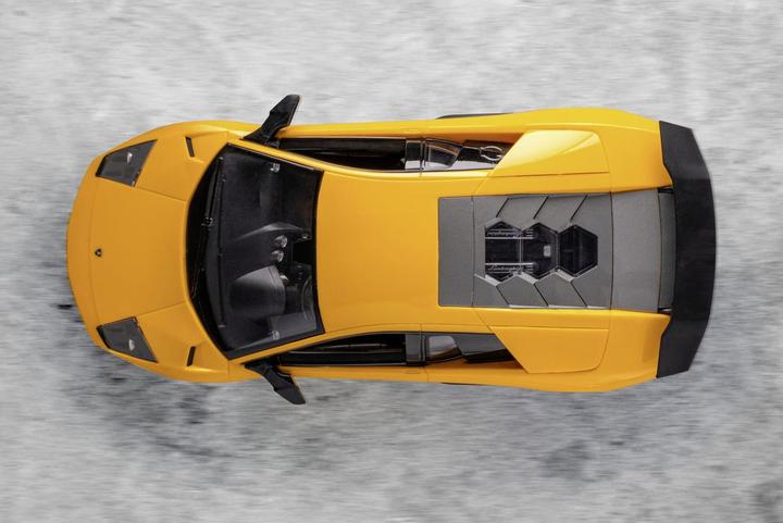 Image du produit Carson 1:14 Lamb.Murcielago SV 2.4G 100%RTRoran (RTR Prêt à fonctionner)