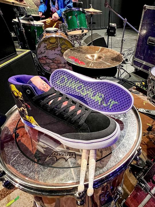 Immagine prodotto Emerica Omen HI x Dinosaur Jr. (44)