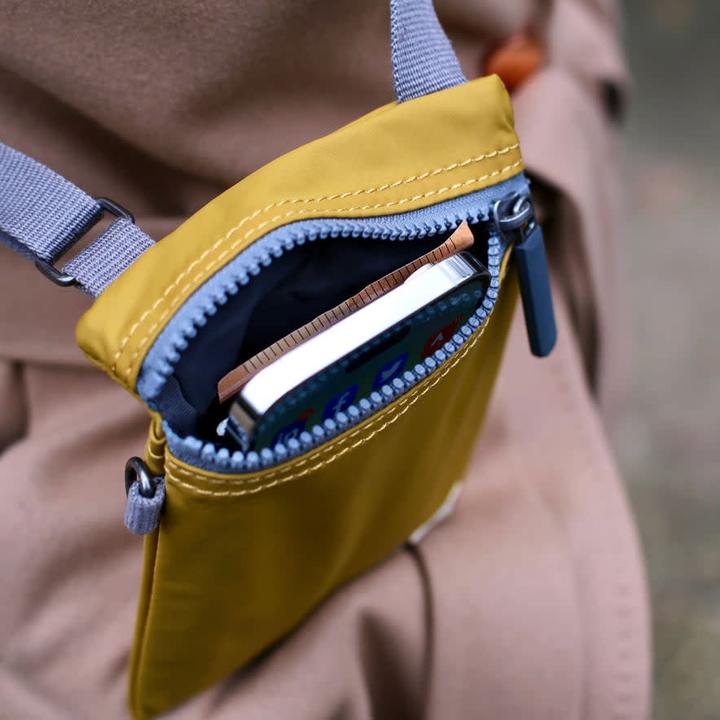 Image du produit Roka London Chelsea Xsmall Sustainable Nylon Teal