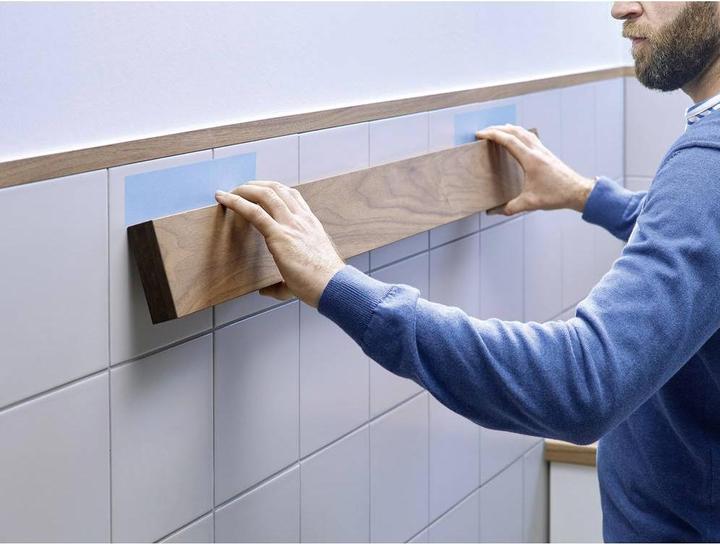 Produktbild tesa Powerbond doppelseitiges Montageband für Fliesen & Metall (19 mm)