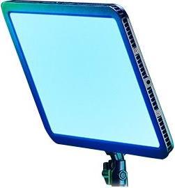 Actual product image Razer Key Light Chroma (2800 lm)