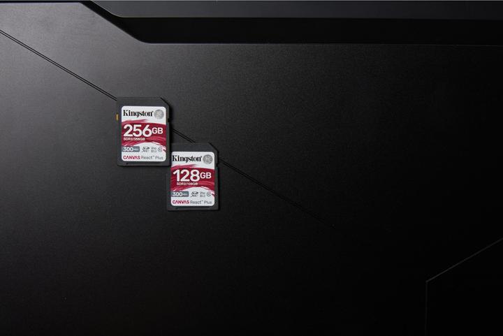Produktbild Kingston Canvas React Plus SDXC (128 GB, SDXC, U3, UHS-II)
