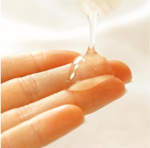 Actual product image Durex Naturals (100 ml)